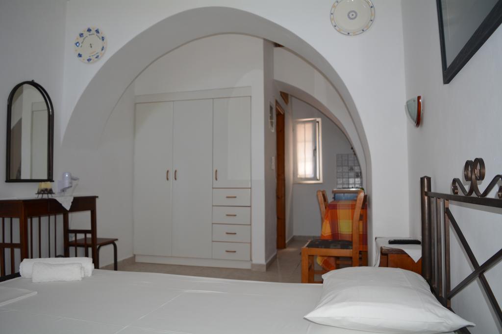 Volta Stonehouse Apartments Fratsia Екстериор снимка